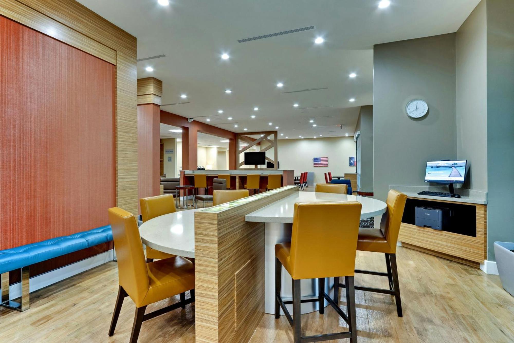 Towneplace Suites By Marriott Houston Northwest Beltway 8 Exterior photo